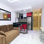 Studio moderno e silencioso no posto 2 em Copacabana!